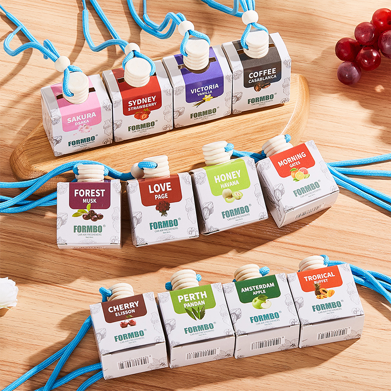 Автомобильные духи Blossom & Berry - подвесной освежитель воздуха с натуральными цветочными и фруктовыми эссенциями, роскошные аксессуары для автомобильных ароматов, 8 мл